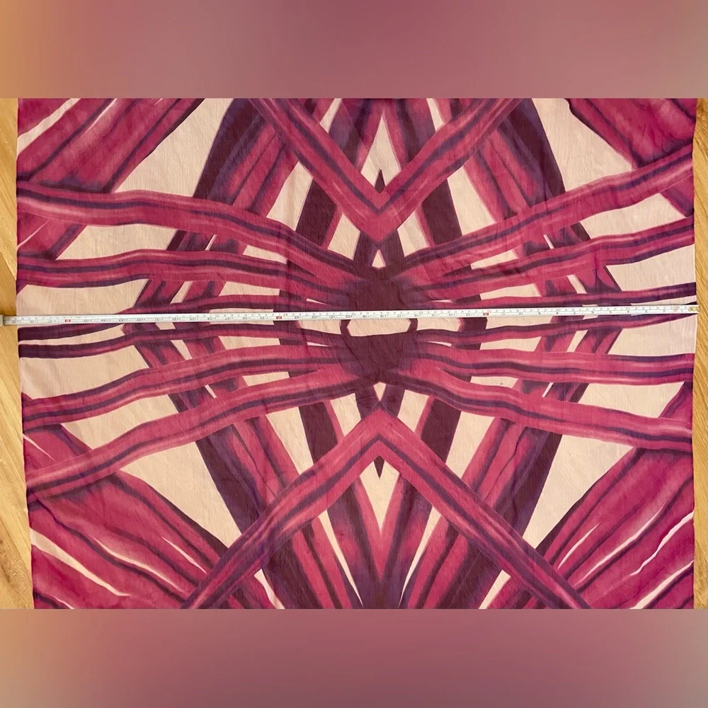 Large beautiful rectangle scarf wrap shawl purple pattern 39”x72”